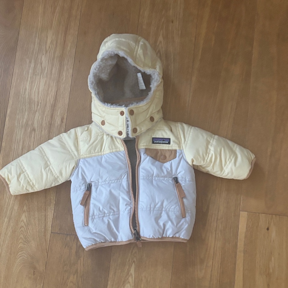 Patagonia Infant Hooded Jacket in Cream and Tan